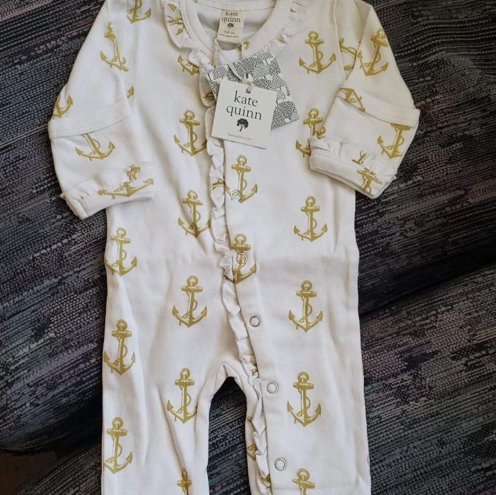 Footies kate quinn mwt sleepers zipper